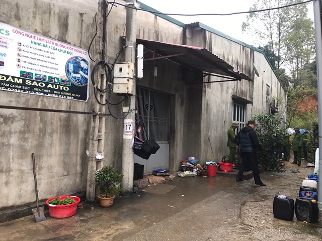 Hiện trường ngôi nhà xảy ra vụ nổ súng.