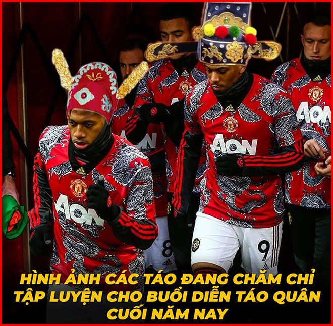 Các cầu thủ MU chuẩn bị sang Việt Nam diễn Táo Quân chăng?