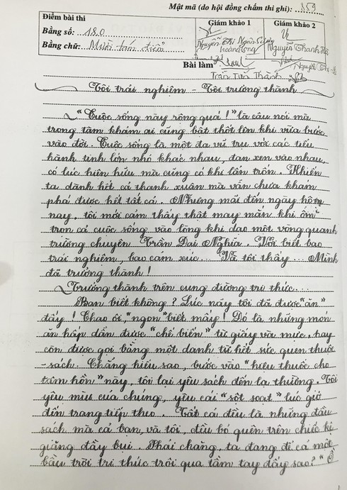 &#34;Vùi đầu trong chăn êm nệm ấm, màn hình điện thoại làm sao trưởng thành?&#34; - 1