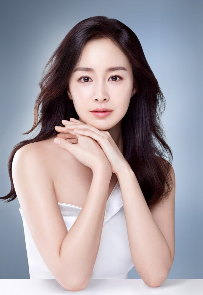 Cách để Kim Tae Hee U40 vẫn giữ nét thanh xuân - 3