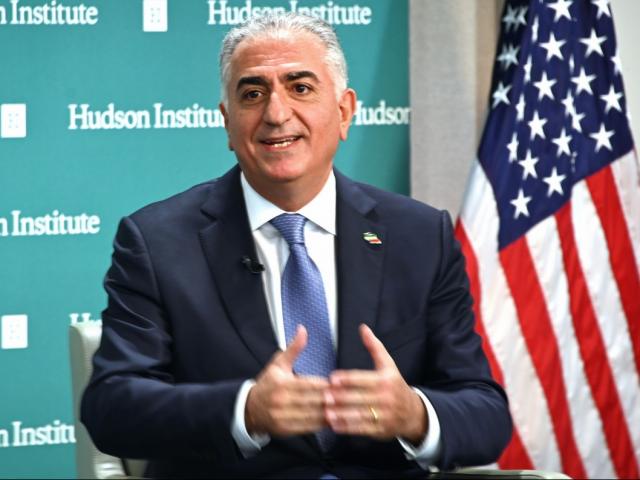 Thế giới - Thái tử Iran sống ở Mỹ nói về khó khăn, thách thức của Iran