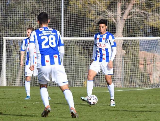 Văn Hậu có những trận đấu tốt cùng Heerenveen