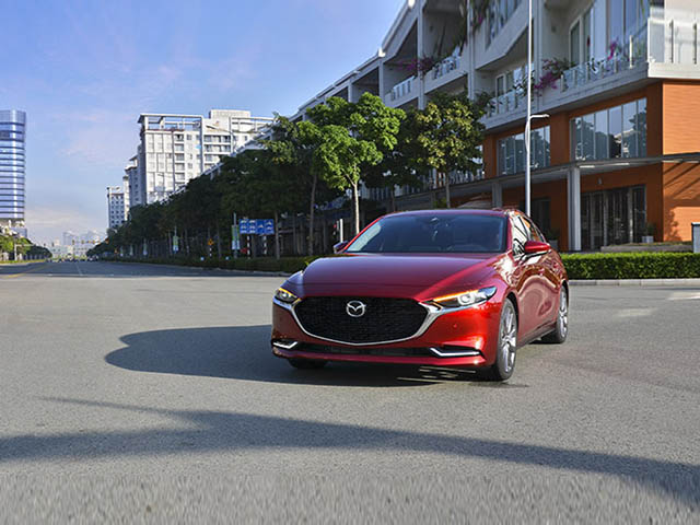 Tin tức ô tô - Mazda3 thế hệ mới tại Việt Nam phát hiện lỗi hệ thống phanh tự động khẩn cấp