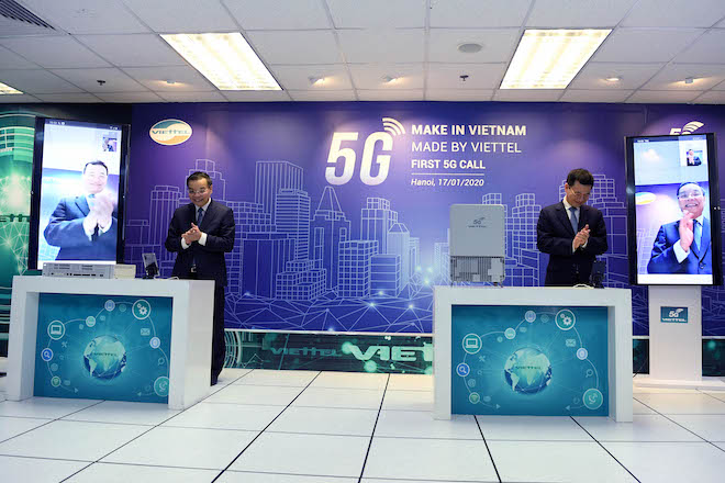 Cuộc gọi video đầu tiên qua mạng 5G "make in Vietnam" do Viettel phát triển từ A - Z - 1