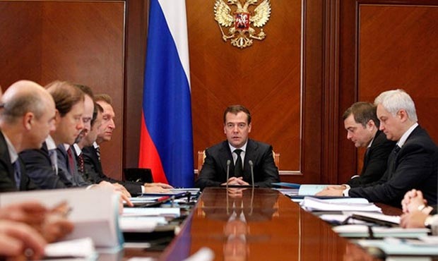 Việc Thủ tướng Medvedev tuyên bố Chính phủ từ chức là sự kiện mang tính biểu tượng không phải là điều bất thường. Nguồn: Huanqiu.