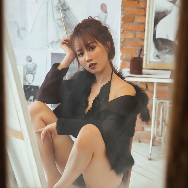 Sau 5 năm "làm bạn gái Sơn Tùng", Huỳnh Hồng Loan lột xác sexy, tài sản đáng ngưỡng mộ - 4