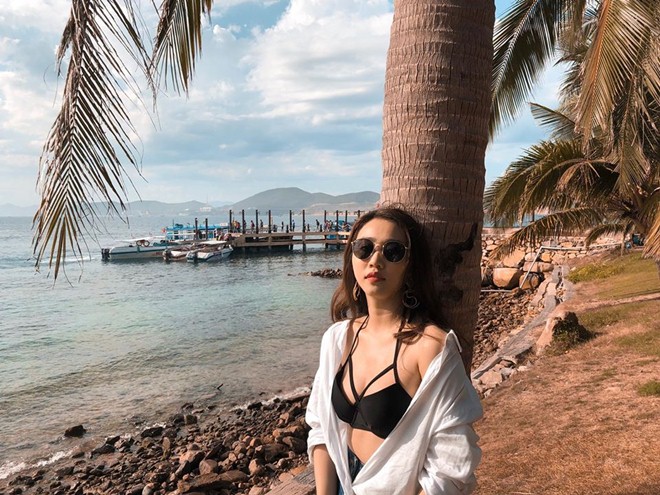 Sau 5 năm "làm bạn gái Sơn Tùng", Huỳnh Hồng Loan lột xác sexy, tài sản đáng ngưỡng mộ - 9