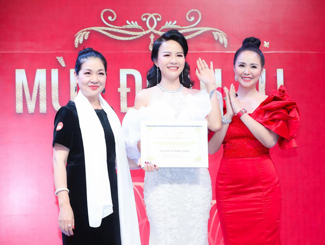 Ấn tượng chương trình “Táo quân - Chào xuân 2020” của Happy Women Leader Network và Quỹ từ thiện Hành trình xanh - 4