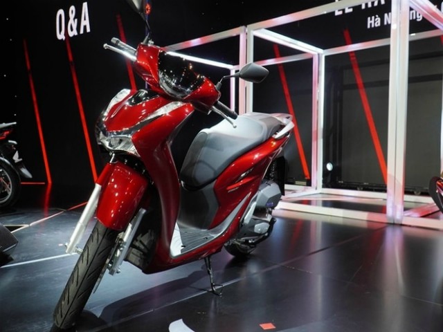 Thế giới xe - Bảng giá 2020 Honda SH giáp Tết, đội giá gần 26 triệu đồng