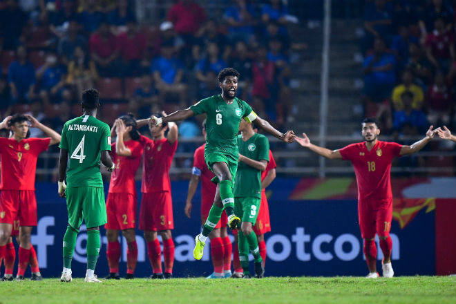Video highlight trận U23 Saudi Arabia - U23 Thái Lan: Sụp đổ vì VAR, giật vé bán kết - 1