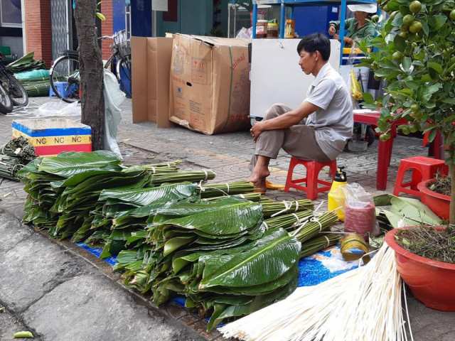 Thị trường - Tiêu dùng - Chợ lá dong nửa thế kỷ ở Sài Gòn ế ẩm do heo tăng giá