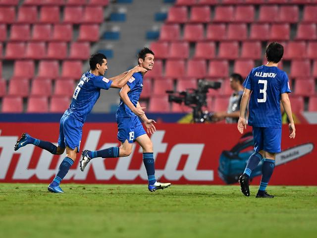 Bóng đá - Trực tiếp bóng đá U23 UAE - U23 Uzbekistan: "Chốt hạ" hoàn hảo bàn thắng thứ 5 (Hết giờ)