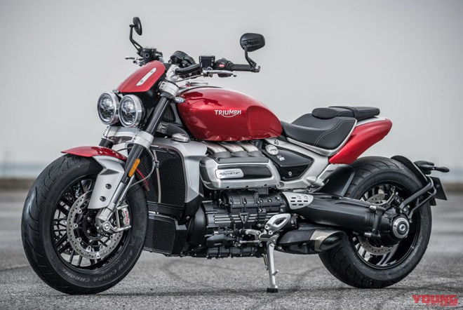 Triumph Rocket 3 R chính thức "hạ cánh" Nhật Bản, động cơ 2.500 cc siêu khủng - 2