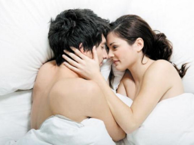 Sức khỏe đời sống - Ngày Tết sẽ đầm ấm hơn nếu bạn làm “chuyện ấy”