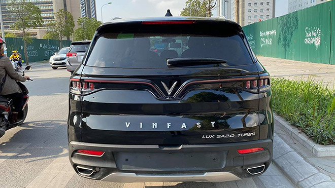 Vinfast LUX SA2.0 vừa đi chưa tới 1000km được rao bán lại giá 1,5 tỷ đồng - 10