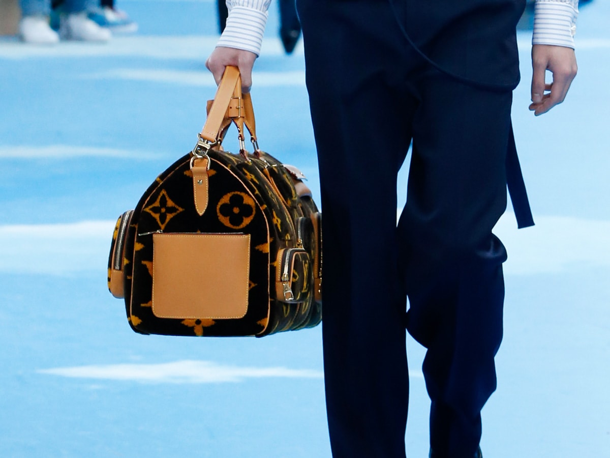 Chiếc túi nam mây trời của Louis Vuitton làm nức lòng giới mộ điệu - 15