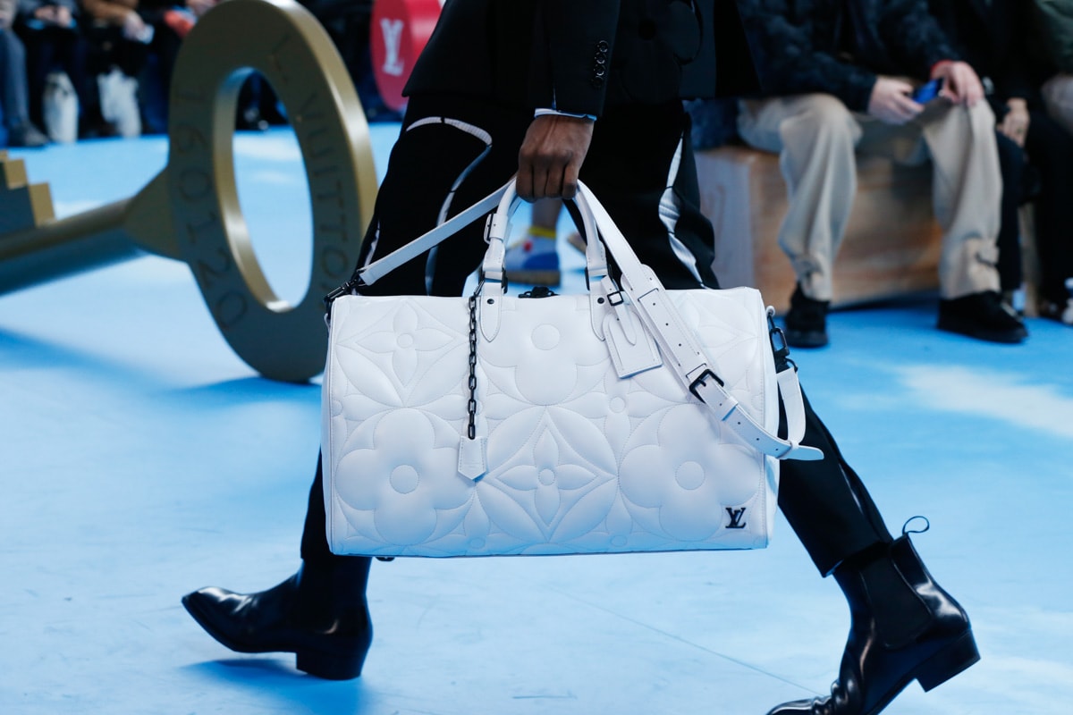 Chiếc túi nam mây trời của Louis Vuitton làm nức lòng giới mộ điệu - 13