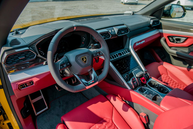 Lamborghini giao gần 5.000 chiếc Urus trên toàn thế giới trong năm 2019 - 2