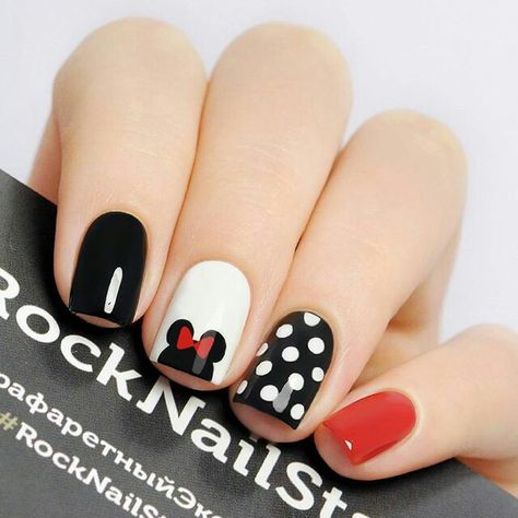 Gợi ý những mẫu nail xinh hình chuột cho Tết Canh Tý - 8