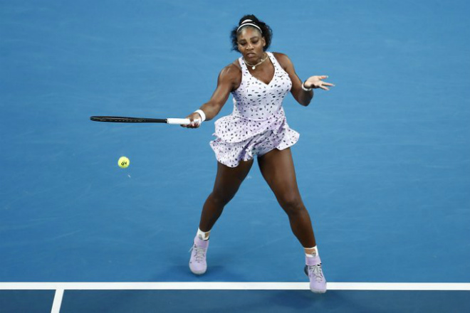 Serena thắng chóng vánh
