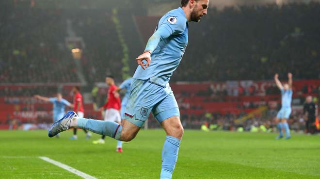 Trực tiếp bóng đá MU - Burnley: Tấn công trong vô vọng (Hết giờ) - 19