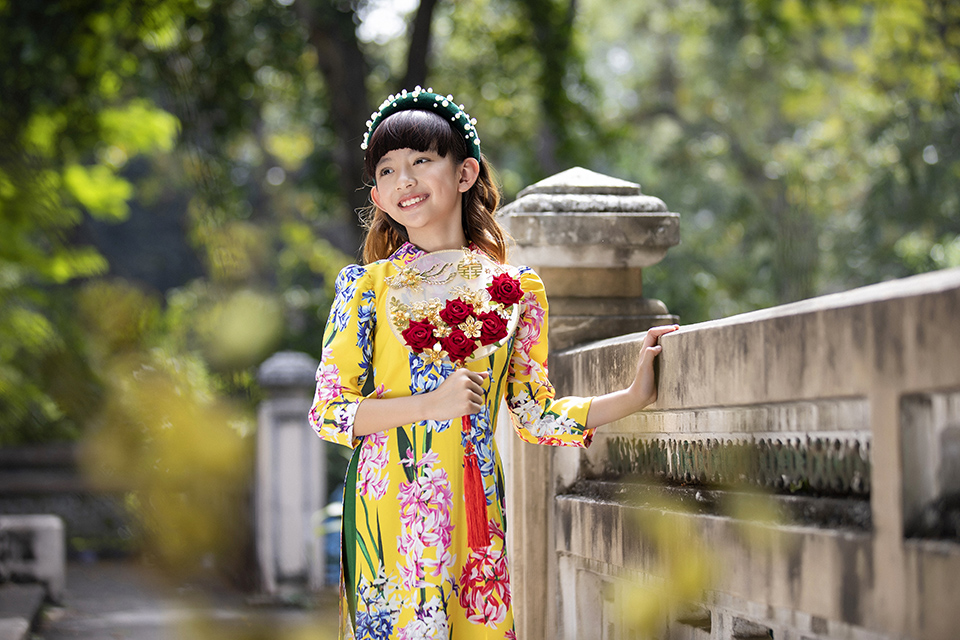 Chiko thừa hưởng nhiều nét đẹp từ mẹ. Năm nay như thường lệ, Ngọc Diễm và con gái Chiko sẽ về Cam Ranh đón Tết với ông bà, và ra Bắc để Chiko thăm bà ngoại, du lịch với nhau và nghỉ ngơi vài ngày trước khi quay lại TP.HCM. Ngọc Diễm tâm sự, cô thích đón Tết truyền thống, sum họp gia đình và diện áo dài đầu năm.