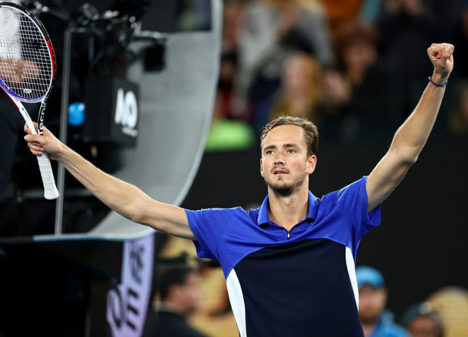 Medvedev thẳng tiến vào vòng 3 Australian Open 2020