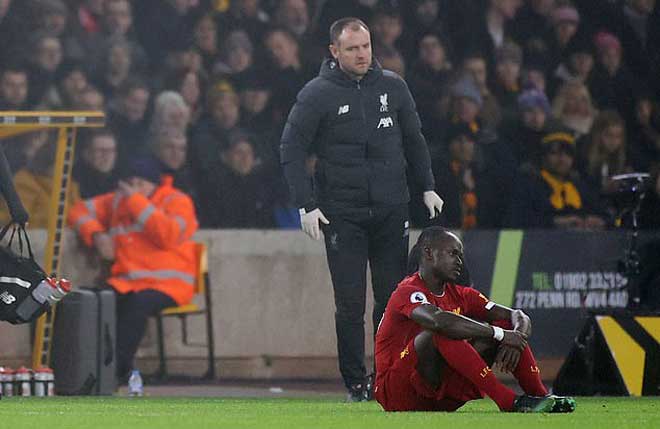 SAO chủ lực Liverpool báo tin sốc: Nguy cơ nghỉ dài như Rashford, Kane? - 1