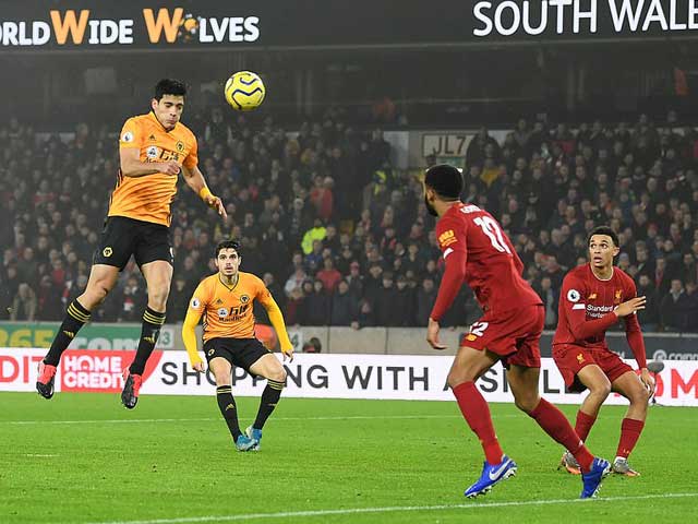 Video highlight trận Wolves – Liverpool: Bản lĩnh vượt trội, phút cuối hú vía - 1