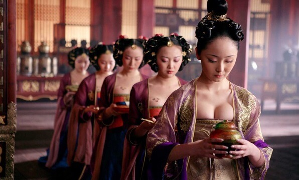 "Rượu trinh nữ Trung Quốc" đã lừa hàng tỷ khán giả thế nào? - 2
