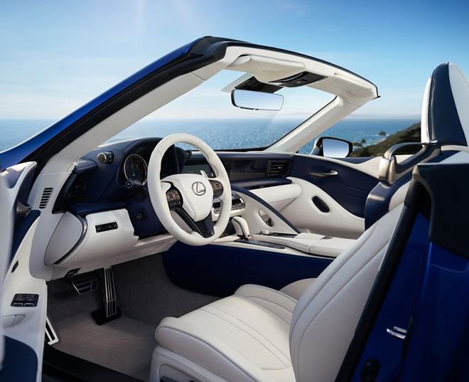 Lexus LC500 Convertible 2021 đầu tiên xuất xưởng, giá 48 tỷ đồng - 4