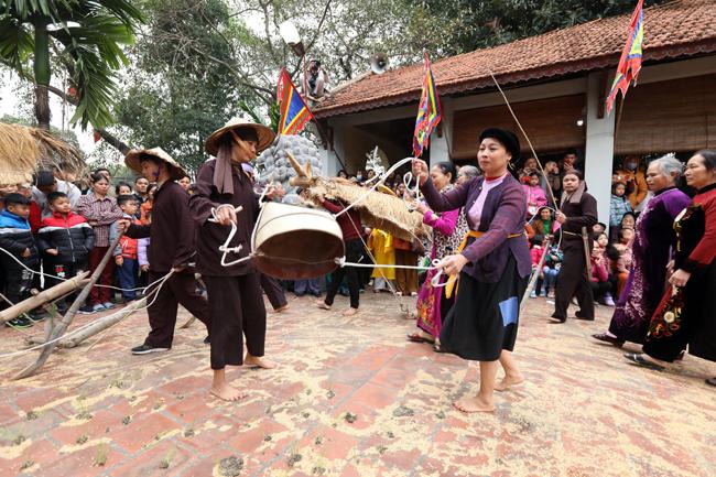 Hoạt động được tổ chức nhằm trình bày, giới thiệu về nghề canh nông cổ truyền.