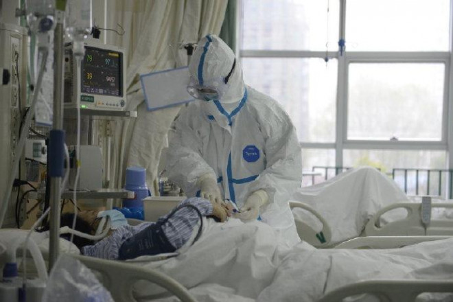 Số ca mắc, tử vong do virus Corona không ngừng tăng, Việt Nam đang cách ly 75 người - 1