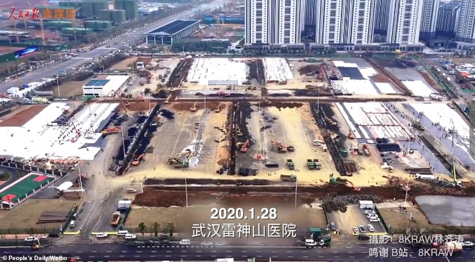 Bệnh viện mới đang được Trung Quốc gấp rút xây dựng.