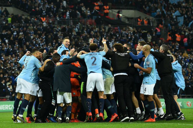 SAO MU lập kỷ lục sốc, Man City nối gót Liverpool săn cúp - 4