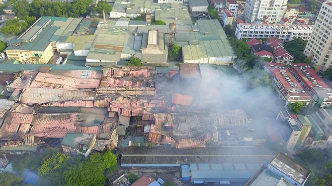 Vụ cháy nhà máy Rạng Đông gây ảnh hưởng lớn đến cuộc sống của người dân, thiệt hại nặng cho doanh nghiệp này