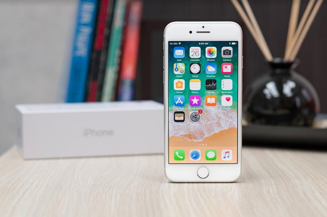 iPhone quá đắt hàng, Apple tăng sản lượng 10% - 2