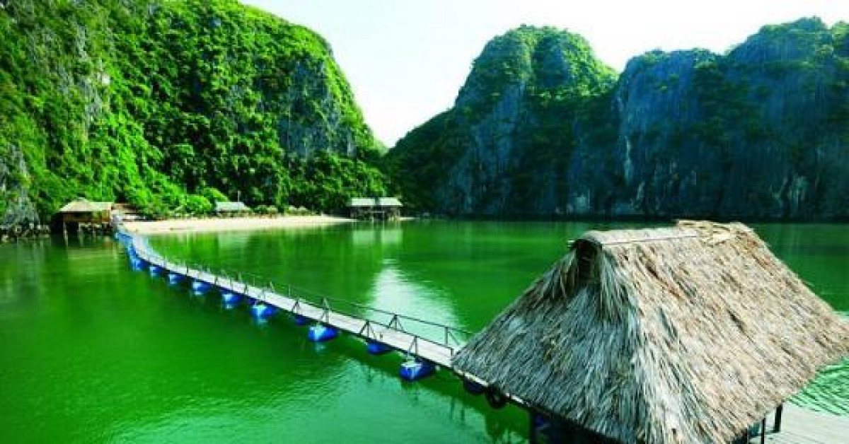 Du lịch - Vịnh Lan Hạ lọt top đẹp nhất thế giới