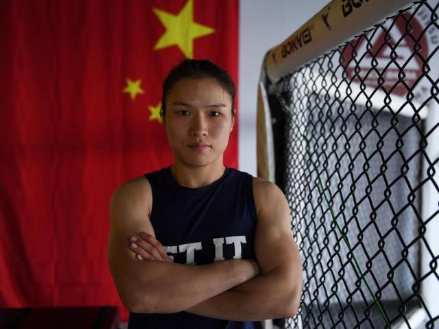 Thể thao - Tin thể thao HOT 3/2: Nữ võ sĩ Trung Quốc "trốn" sang Mỹ vì virus corona