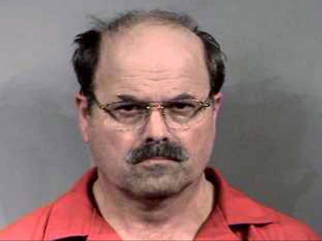 Pháp luật - Tên sát nhân man rợ chuyên thách thức cảnh sát: Cuộc chơi sai lầm