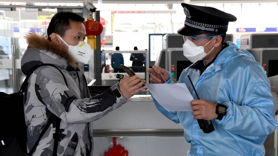 Hành vi cố ý phát tán virus Corona có thể bị xử tử hình tại Trung Quốc (ảnh: Globaltimes)