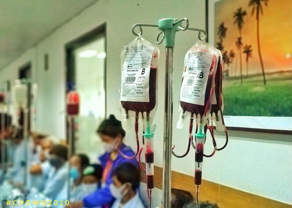 Hàng ngàn người bệnh đang “khắc khoải” chờ máu trong vụ dịch virus Corona - 1