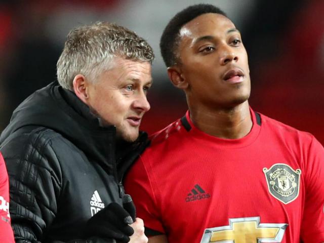 Bóng đá - Tin HOT bóng đá tối 6/2: Martial xuống dốc vì HLV Solskjaer