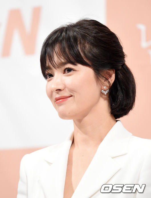 Song Hye Kyo bị báo Trung đưa tin có tình mới, sắp tái hôn