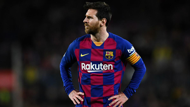 Messi đang gặp trục trặc liên tiếp với Barcelona