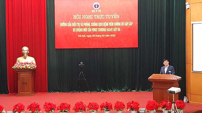 Thứ trưởng Bộ Y tế Nguyễn Thanh Long phát biểu tại Hội nghị.
