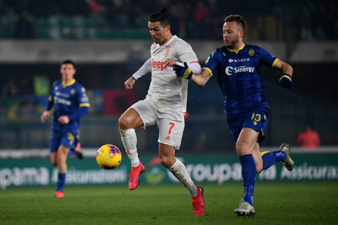 Video highlight trận Hellas Verona - Juventus: Ronaldo lập công, trái đắng sững sờ - 1