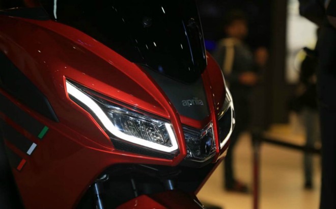 Xe ga Aprilia SXR 160 ra mắt, Honda PCX 150 lo “sốt vó” - 4
