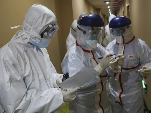 Virus Corona: Số người chết ở Trung Quốc vượt mức 1.000, hơn 4.000 người ra viện