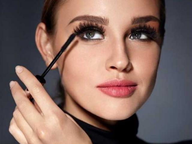 Làm đẹp - Quen dùng mascara nhưng chưa chắc bạn đã biết những mẹo hay này